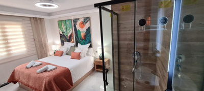 12-53013098fcab6c38b1379cd33298e050