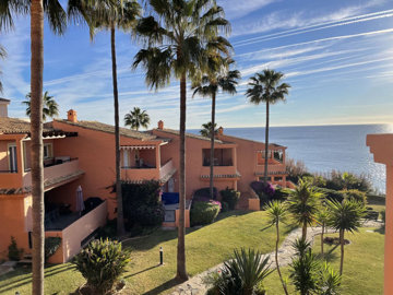 1-7980e48d732b6fc85c14b43b94d2aa54