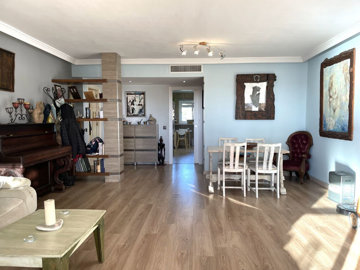 10-bb915d1cb19341576dcdc994b81ab9c5