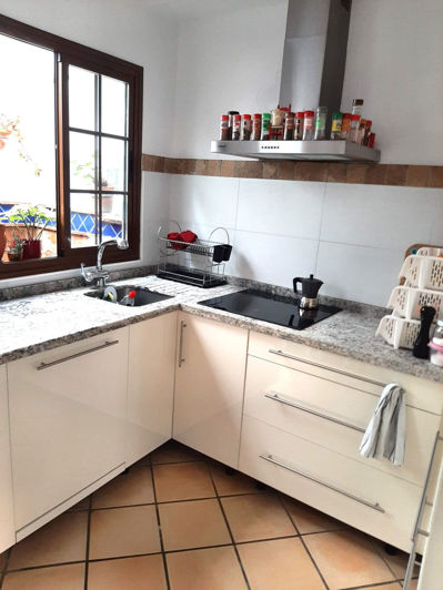 Image No.18-2 Bed Townhouse for sale