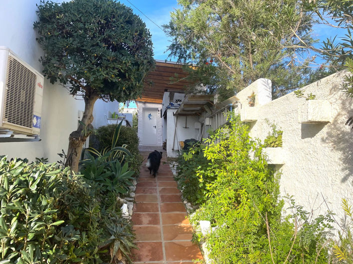 Image No.30-3 Bed Villa for sale