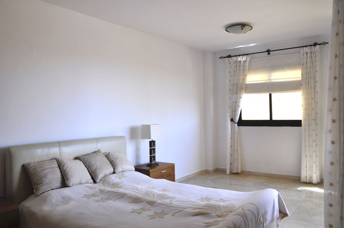 Image No.12-3 Bed Apartment for sale