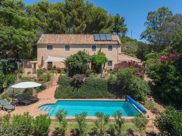 Image No.2-Villa de 3 chambres à vendre à Estepona