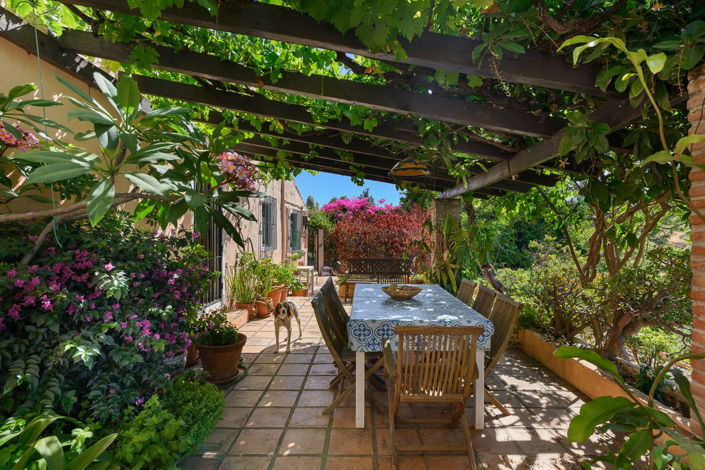 Image No.3-Villa de 3 chambres à vendre à Estepona