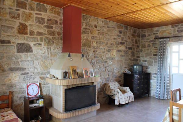 Image No.6-2 Bed House for sale