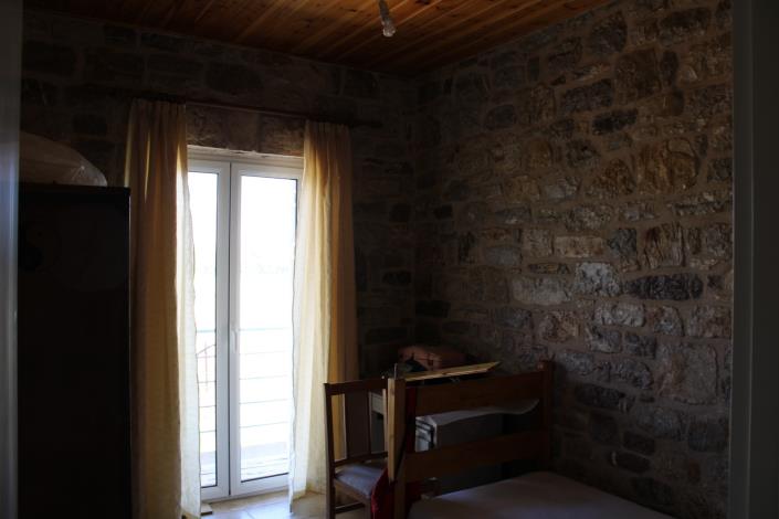 Image No.8-2 Bed House for sale