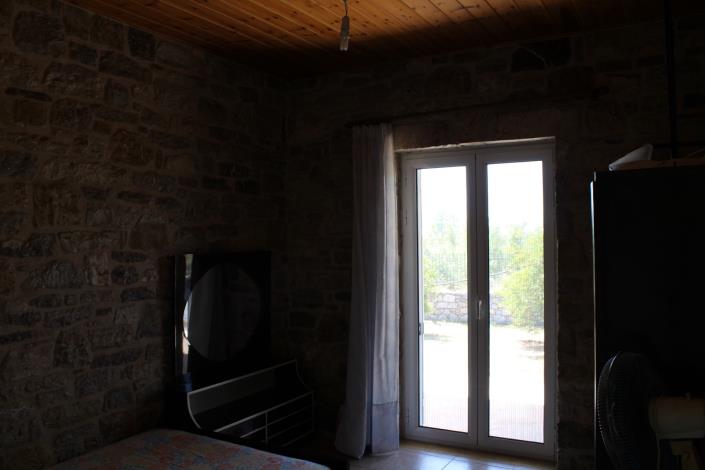 Image No.11-2 Bed House for sale