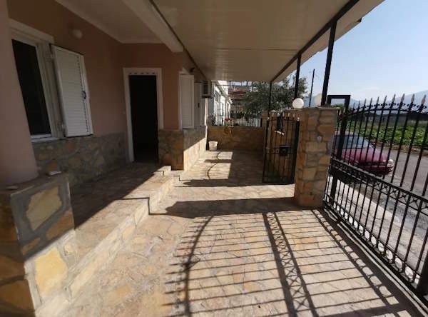 Image No.2-2 Bed House for sale