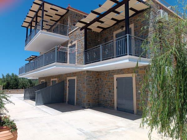 Image No.15-8 Bed Hotel for sale