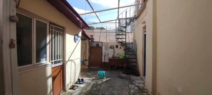 Image No.3-4 Bed House for sale