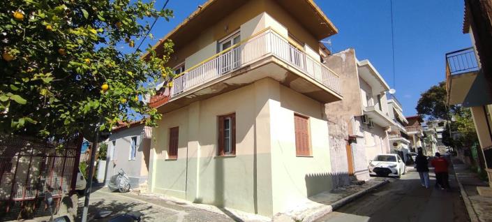 Image No.2-4 Bed House for sale