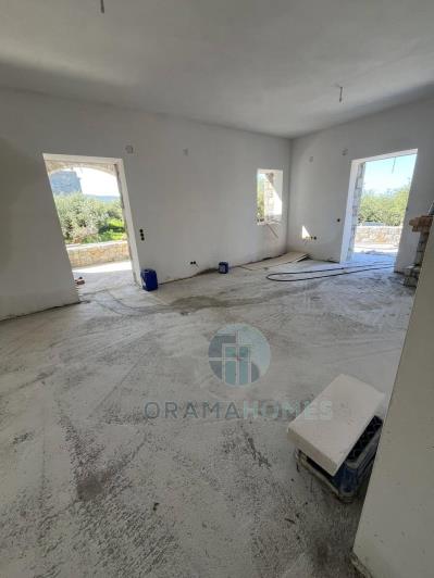 Image No.12-3 Bed Maisonette for sale