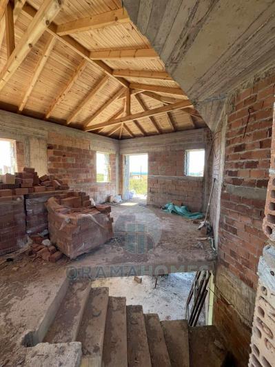 Image No.7-2 Bed Maisonette for sale