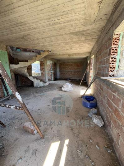 Image No.11-2 Bed Maisonette for sale