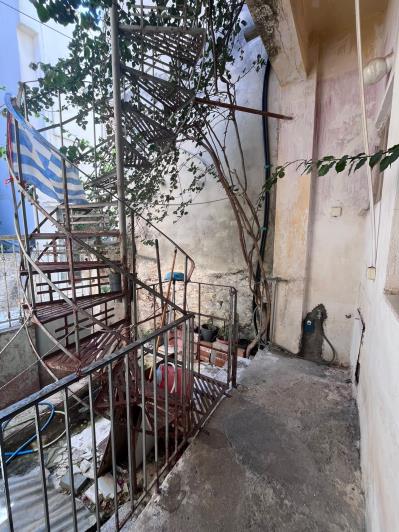 Image No.19-2 Bed House for sale