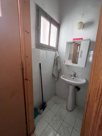 Image No.17-2 Bed House for sale