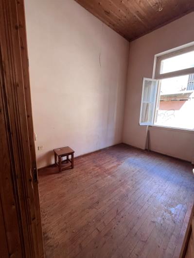 Image No.11-2 Bed House for sale