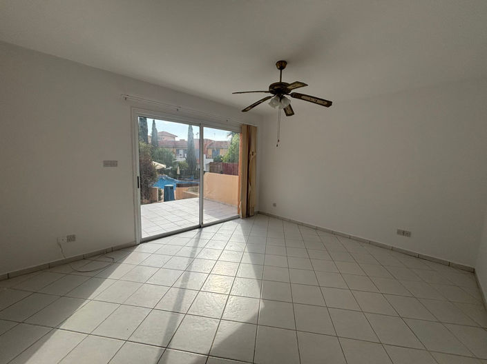 Image No.10-3 Bed House for sale