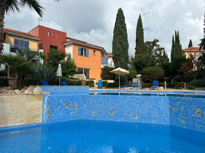 Image No.6-3 Bed House for sale