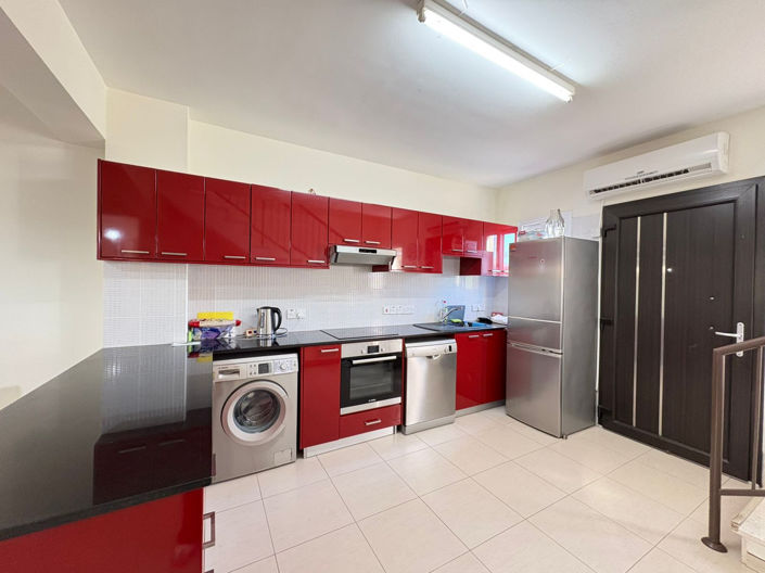 Image No.3-3 Bed House for sale