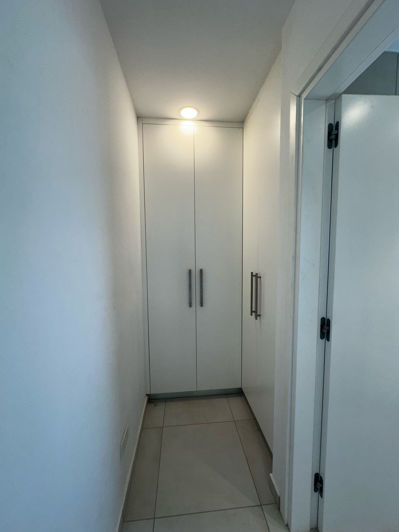 Image No.13-4 Bed Apartment for sale