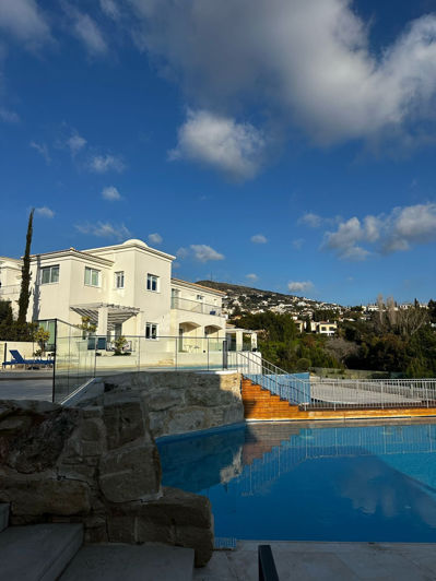 Image No.2-4 Bed Apartment for sale