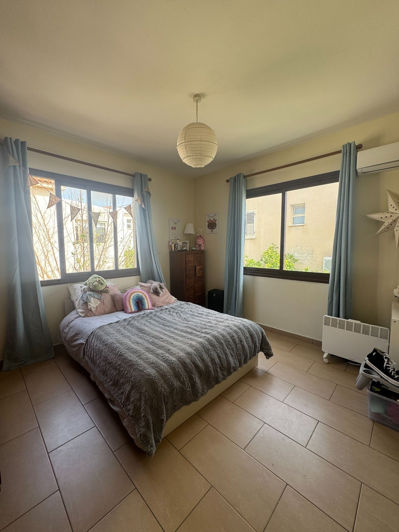 Image No.6-4 Bed House for sale