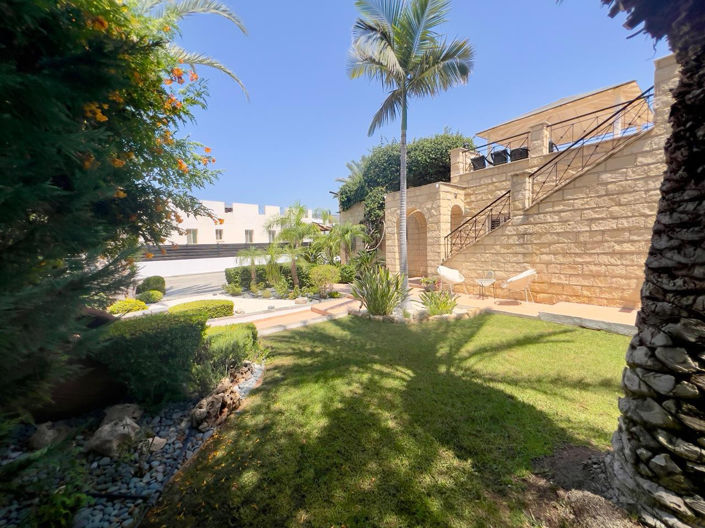 Image No.6-3 Bed House for sale