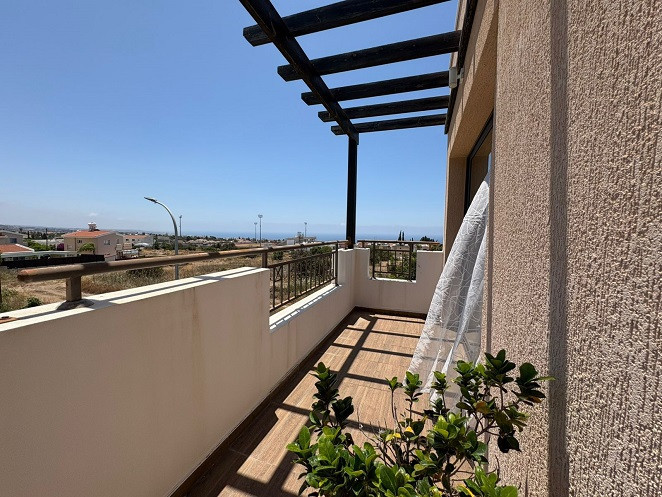 Image No.18-3 Bed House for sale