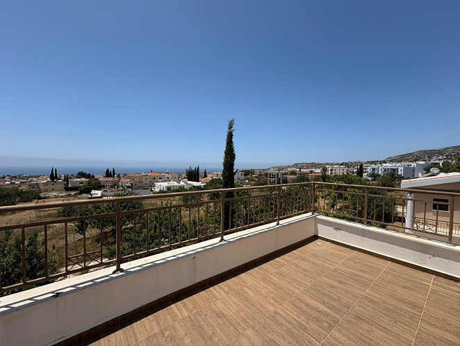 Image No.21-3 Bed House for sale