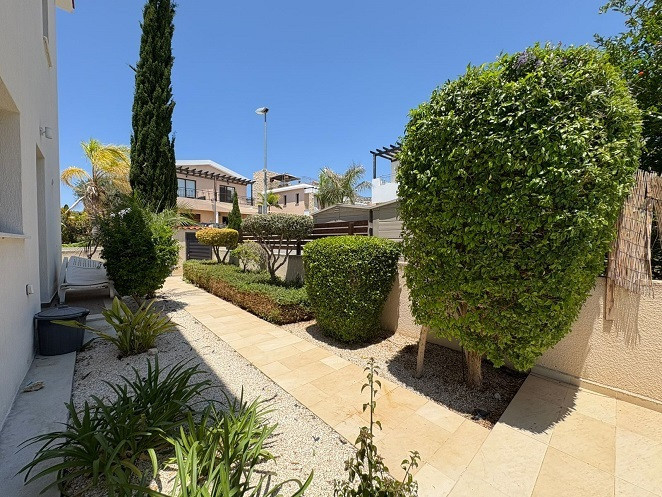 Image No.23-3 Bed House for sale