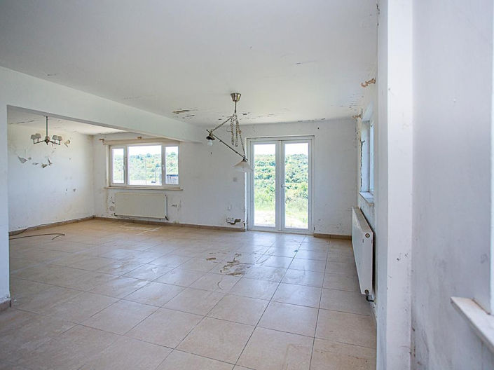 Image No.10-4 Bed House for sale
