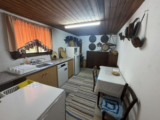 Image No.10-3 Bed House for sale