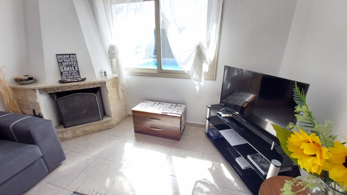 Image No.9-3 Bed House for sale