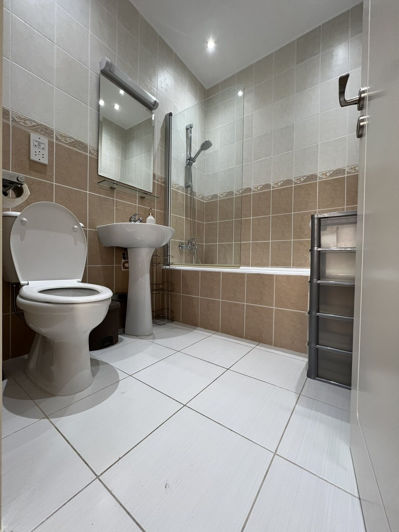 Image No.9-2 Bed House for sale