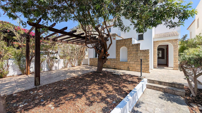 Image No.3-3 Bed House for sale