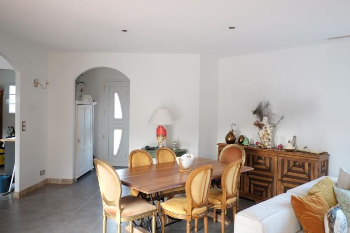 Image No.8-5 Bed House/Villa for sale