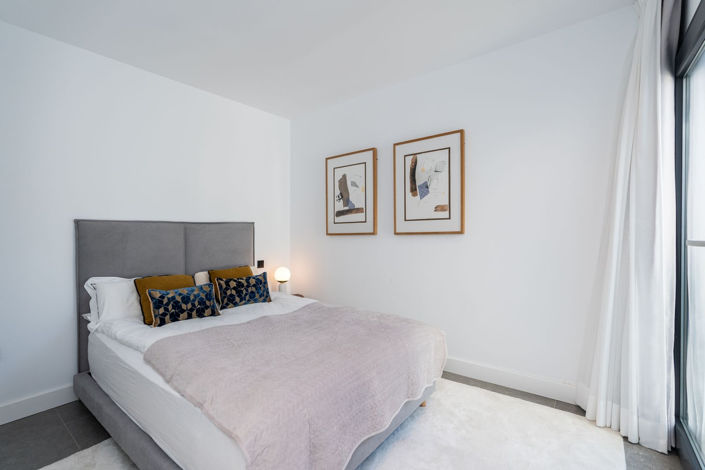 Image No.24-4 Bed Property for sale