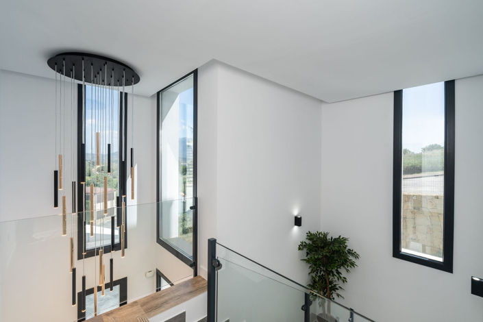 Image No.34-4 Bed Property for sale