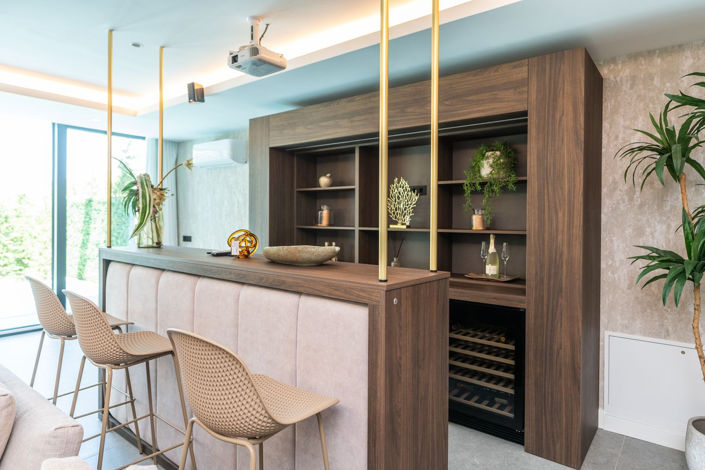 Image No.36-4 Bed Property for sale