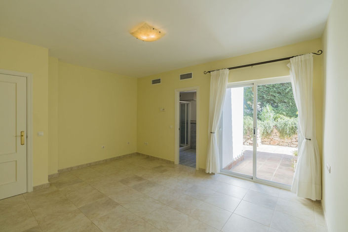 Image No.27-Propriété de 5 chambres à vendre à Valtocado