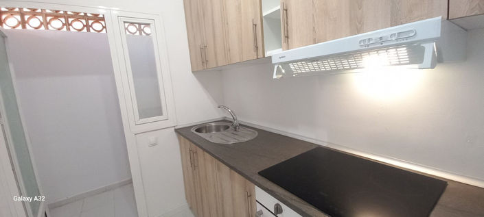 Image No.8-3 Bed Property for sale