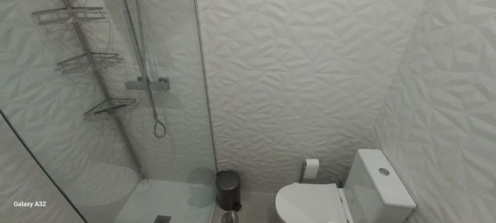 Image No.22-2 Bed Property for sale