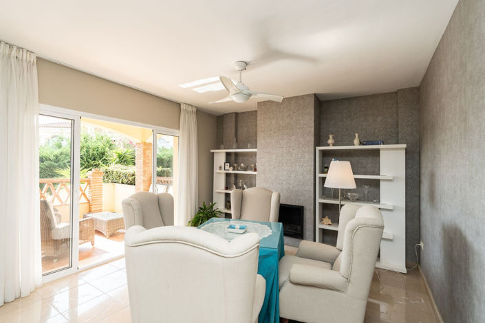 Image No.25-4 Bed Property for sale