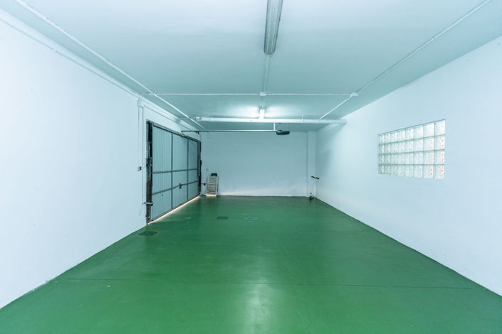 Image No.59-4 Bed Property for sale