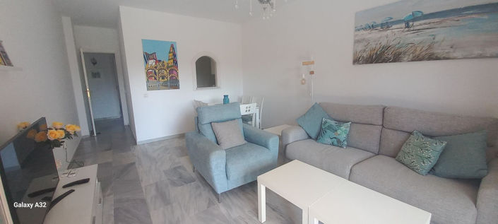 Image No.12-3 Bed Property for sale