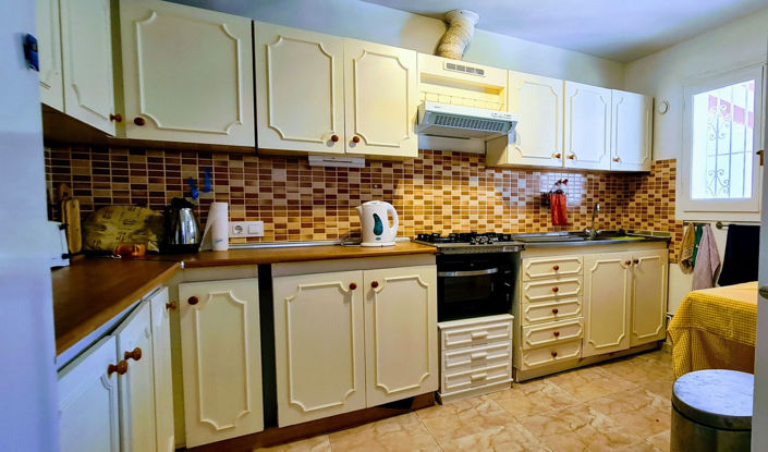 Image No.6-2 Bed Property for sale