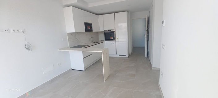 Image No.6-2 Bed Property for sale