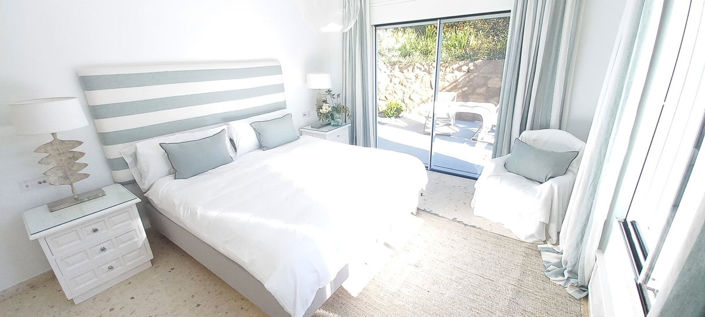 Image No.24-4 Bed Property for sale