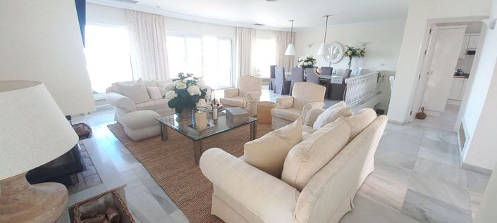 Image No.9-4 Bed Property for sale